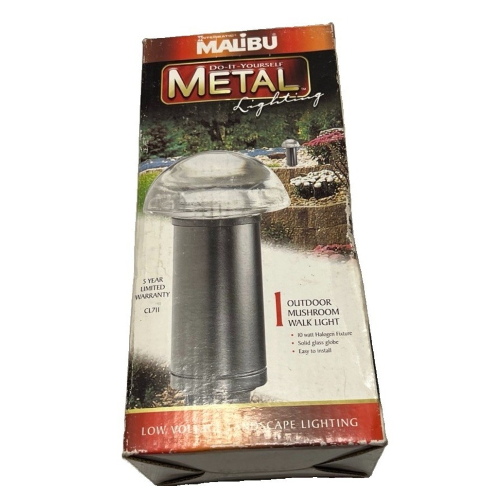 MALIBU 10W Low Voltage Outdoor  MUSHROOM Walk Light Metal Glass Top CL711